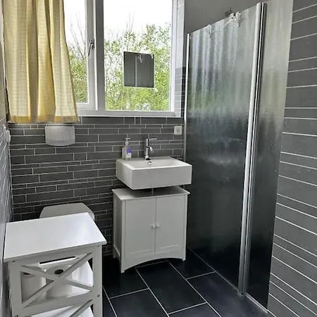 Groot Huis Met Tuin Bij Zee 度假居 奥德多普